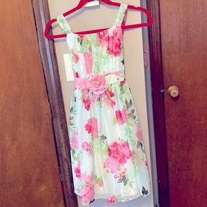 A girls dress size 14